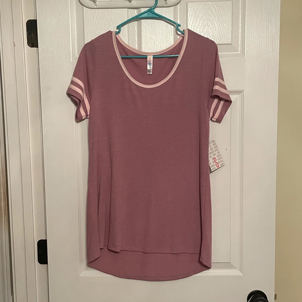 5 for $20 New LuLaRoe size Small varsity stripe Classic T